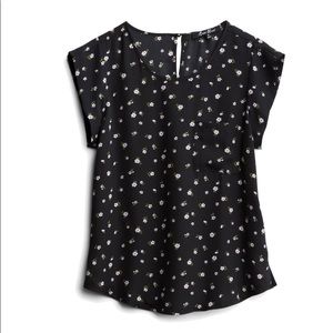 Black floral print short sleeve blouse